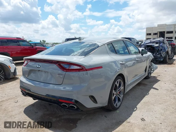 ✅ 2019 Kia Stinger GT1 • VIN: KNAE45LC4K6042715 • Лот: 42575054. Опубліковано раніше на IAAI з пробігом 91 251 миль. Безкоштовний доступ до архіву аукціонних продажів зі США та докладний звіт про історію автомобіля на DreamBid. Зображення 4.