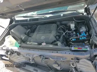 ✅ 2020 Toyota Tundra Platinum • VIN: 5TFAY5F13LX939648 • Lot: 66028755. Listed on Copart with 27,779 mi. Free auction sales archive from the USA and detailed vehicle history report at DreamBid. Image 14.