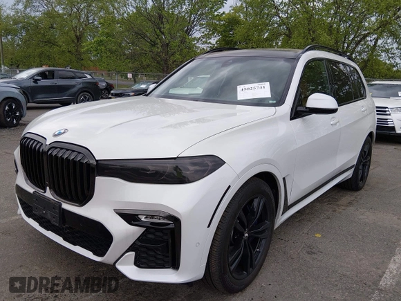 ✅ 2021 BMW X7 xDrive40i • VIN: 5UXCW2C09M9F49010 • Lot: 45025741. Listed on IAAI with 23,600 mi. Free auction sales archive from the USA and detailed vehicle history report at DreamBid. Image 2.