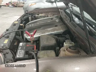 2005 Hyundai Santa Fe GLS с VIN KM8SC73E35U007942, выставлен на аукционе IAAI как лот 41201901 с пробегом 184 437 миль миль и . История ставок и продаж доступна на DreamBid. Изображение 18.