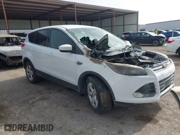 ✅ 2015 Ford Escape SE • VIN: 1FMCU0GX7FUC06045 • Lot: 44956898. Wystawiony na IAAI z przebiegiem Nie podano. Bezpłatny archiwum sprzedaży aukcyjnych z USA i szczegółowy raport historii pojazdu na DreamBid. Zdjęcie 1.