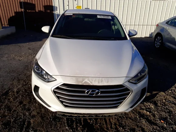 ✅ 2018 Hyundai Elantra SEL • VIN: 5NPD84LF5JH222278 • Lot: 70186582. Wystawiony na Copart z przebiegiem 66 647 mil. Bezpłatny archiwum sprzedaży aukcyjnych z USA i szczegółowy raport historii pojazdu na DreamBid. Zdjęcie 5.
