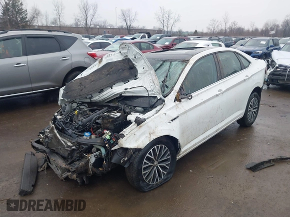 ✅ 2019 Volkswagen Jetta SEL • VIN: 3VWE57BU4KM065978 • Lot: 44513281. Wystawiony na IAAI z przebiegiem 110 667 mil. Bezpłatny archiwum sprzedaży aukcyjnych z USA i szczegółowy raport historii pojazdu na DreamBid. Zdjęcie 6.
