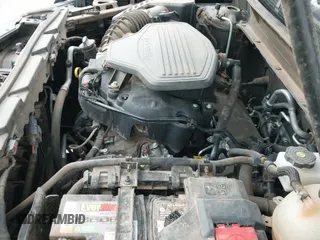 ✅ 2020 GMC Acadia SLE • VIN: 1GKKNKLS4LZ185533 • Lot: 42173700. Listed on IAAI with 92,191 mi. Free auction sales archive from the USA and detailed vehicle history report at DreamBid. Image 19.