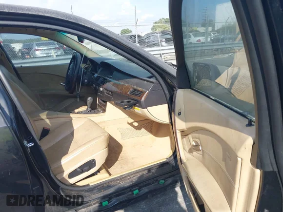 ✅ 2005 BMW 5 Series 525i • VIN: WBANA53555B862176 • Lot: 43296174. Wystawiony na IAAI z przebiegiem 236 281 mil. Bezpłatny archiwum sprzedaży aukcyjnych z USA i szczegółowy raport historii pojazdu na DreamBid. Zdjęcie 5.