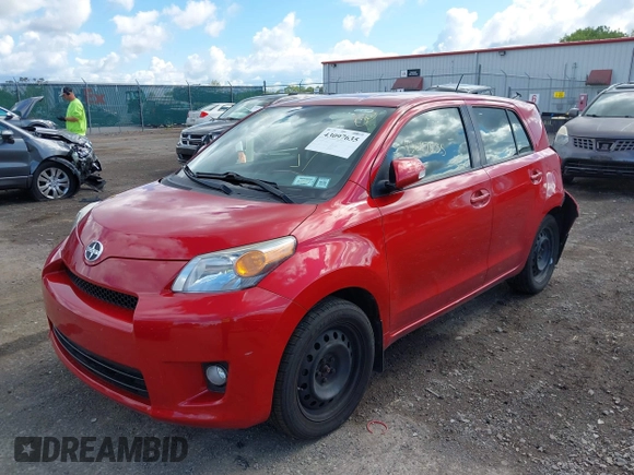 ✅ 2013 Scion xD • VIN: JTKKUPB48D1036646 • Lot: 43097635. Wystawiony na IAAI z przebiegiem 142 507 mil. Bezpłatny archiwum sprzedaży aukcyjnych z USA i szczegółowy raport historii pojazdu na DreamBid. Zdjęcie 2.