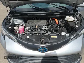 ✅ 2021 Toyota Sienna XLE • VIN: 5TDYSKFC7MS009632 • Lot: 66285675. Listed on Copart with 221,931 mi. Free auction sales archive from the USA and detailed vehicle history report at DreamBid. Image 13.