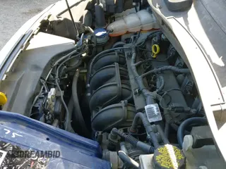 ✅ 2017 Ford Transit Connect XLT • VIN: NM0LS7F75H1336718 • Lot: 43236661. Wystawiony na IAAI z przebiegiem 133 196 mil. Bezpłatny archiwum sprzedaży aukcyjnych z USA i szczegółowy raport historii pojazdu na DreamBid. Zdjęcie 18.