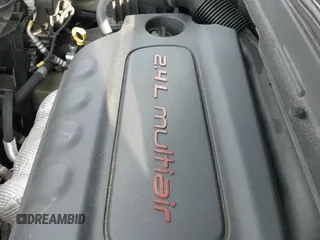 ✅ 2019 Jeep Renegade Latitude • VIN: ZACNJBBB6KPK59812 • Lot: 43753776. Listed on IAAI with 122,811 mi. Free auction sales archive from the USA and detailed vehicle history report at DreamBid. Image 19.