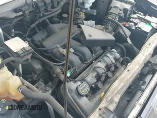 ✅ 2006 Ford Escape XLT • VIN: 1FMYU03196KA40825 • Lot: 42987275. Listed on IAAI with 146,757 mi. Free auction sales archive from the USA and detailed vehicle history report at DreamBid. Image 13.