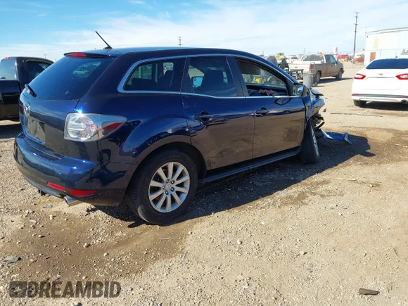 ✅ 2011 Mazda CX-7 i Sport • VIN: JM3ER2B50B0381360 • Лот: 43701280. Опубліковано раніше на IAAI з пробігом 182 448 миль. Безкоштовний доступ до архіву аукціонних продажів зі США та докладний звіт про історію автомобіля на DreamBid. Зображення 4.