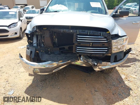 ✅ 2013 Ram 1500 Big Horn • VIN: 1C6RR6LT2DS510065 • Lot: 45534165. Wystawiony na IAAI z przebiegiem 240 644 mil. Bezpłatny archiwum sprzedaży aukcyjnych z USA i szczegółowy raport historii pojazdu na DreamBid. Zdjęcie 6.