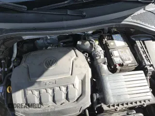 ✅ 2018 Volkswagen Tiguan SEL Premium • VIN: 3VV5B7AX4JM124471 • Lot: 81095975. Listed on Copart with 40,523 mi. Free auction sales archive from the USA and detailed vehicle history report at DreamBid. Image 16.