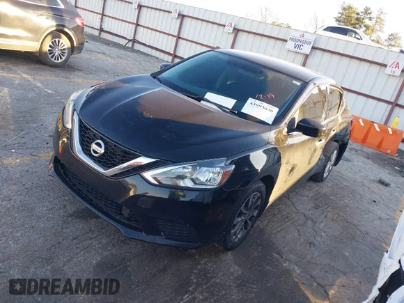 ✅ 2018 Nissan Sentra S • VIN: 3N1AB7AP1JY214654 • Lot: 43993030. Wystawiony na IAAI z przebiegiem 116 697 mil. Bezpłatny archiwum sprzedaży aukcyjnych z USA i szczegółowy raport historii pojazdu na DreamBid. Zdjęcie 2.