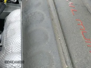 ✅ 2020 Jeep Renegade Latitude • VIN: ZACNJABB6LPL51031 • Lot: 42827729. Wystawiony na IAAI z przebiegiem 68 540 mil. Bezpłatny archiwum sprzedaży aukcyjnych z USA i szczegółowy raport historii pojazdu na DreamBid. Zdjęcie 19.