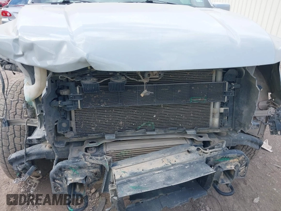 ✅ 2023 Ford F-150 XLT • VIN: 1FTFW1EDXPFA33251 • Lot: 44507933. Wystawiony na IAAI z przebiegiem 164 825 mil. Bezpłatny archiwum sprzedaży aukcyjnych z USA i szczegółowy raport historii pojazdu na DreamBid. Zdjęcie 6.