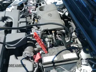 ✅ 2024 Toyota RAV4 LE • VIN: 2T3H1RFV4RC267031 • Lot: 43452037. Listed on IAAI with 9,061 mi. Free auction sales archive from the USA and detailed vehicle history report at DreamBid. Image 20.