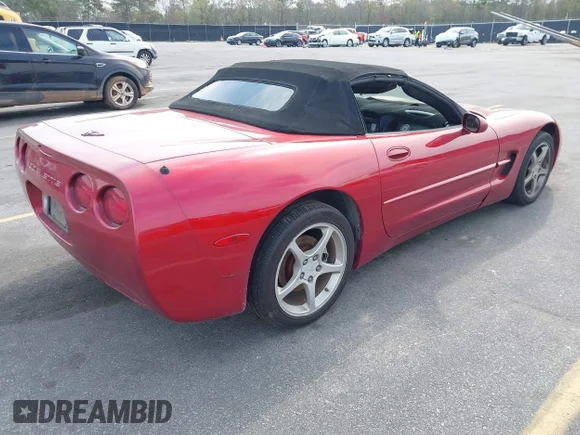 ✅ 2004 Chevrolet Corvette • VIN: 1G1YY32G745129698 • Лот: 44571744. Опубліковано раніше на IAAI з пробігом 127 229 миль. Безкоштовний доступ до архіву аукціонних продажів зі США та докладний звіт про історію автомобіля на DreamBid. Зображення 4.