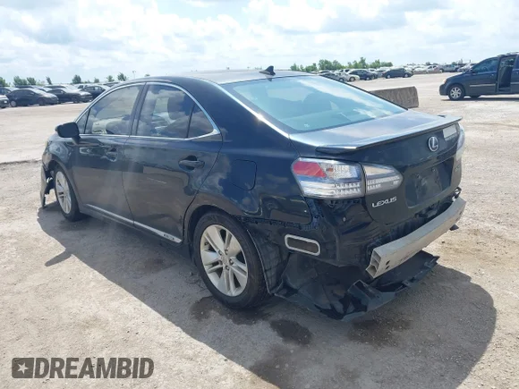 ✅ 2010 Lexus HS 250h • VIN: JTHBB1BA9A2005782 • Lot: 42552894. Wystawiony na IAAI z przebiegiem Nie podano. Bezpłatny archiwum sprzedaży aukcyjnych z USA i szczegółowy raport historii pojazdu na DreamBid. Zdjęcie 3.
