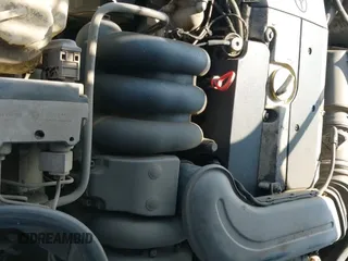 ✅ 1997 Mercedes-Benz E 320 • VIN: WDBJF55F9VA421468 • Лот: 43406818. Опубликован ранее на IAAI с пробегом 253 153 миль. Бесплатный доступ к архиву аукционных продаж из США и подробный отчёт об истории автомобиля на DreamBid. Изображение 18.