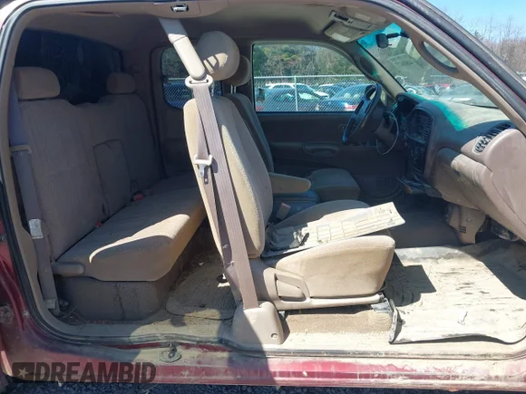 ✅ 2000 Toyota Tundra SR5 • VIN: 5TBBT4412YS032573 • Lot: 44800677. Wystawiony na IAAI z przebiegiem 160 373 mil. Bezpłatny archiwum sprzedaży aukcyjnych z USA i szczegółowy raport historii pojazdu na DreamBid. Zdjęcie 5.