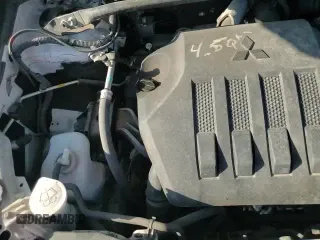 ✅ 2020 Mitsubishi Eclipse Cross SE • VIN: JA4AT5AA9LZ002405 • Lot: 83828135. Wystawiony na Copart z przebiegiem 123 076 mil. Bezpłatny archiwum sprzedaży aukcyjnych z USA i szczegółowy raport historii pojazdu na DreamBid. Zdjęcie 15.