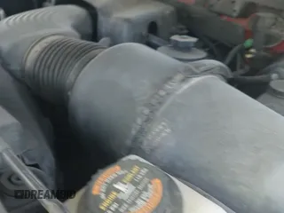 ✅ 2000 Ford Expedition Eddie Bauer • VIN: 1FMRU17LXYLC30748 • Lot: 42101618. Listed on IAAI with 220,464 mi. Free auction sales archive from the USA and detailed vehicle history report at DreamBid. Image 13.