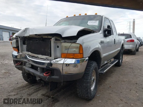 ✅ 2001 Ford F-250 XL • VIN: 3FTNX21F51MA70589 • Лот: 43464807. Опубліковано раніше на IAAI з пробігом 199 027 миль. Безкоштовний доступ до архіву аукціонних продажів зі США та докладний звіт про історію автомобіля на DreamBid. Зображення 2.