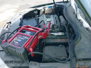 ✅ 2009 Volkswagen Passat Komfort • VIN: WVWJK73C89P003150 • Lot: 42438024. Listed on IAAI with 88,055 mi. Free auction sales archive from the USA and detailed vehicle history report at DreamBid. Image 12.