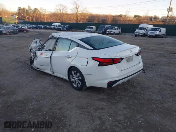 ✅ 2020 Nissan Altima S • VIN: 1N4BL4BVXLC114998 • Lot: 43918826. Wystawiony na IAAI z przebiegiem Nie podano. Bezpłatny archiwum sprzedaży aukcyjnych z USA i szczegółowy raport historii pojazdu na DreamBid. Zdjęcie 3.
