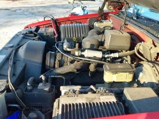 ✅ 1999 GMC Yukon • VIN: 1GKEK13R9XJ748190 • Lot: 41317890. Listed on IAAI with 330,490 mi. Free auction sales archive from the USA and detailed vehicle history report at DreamBid. Image 20.