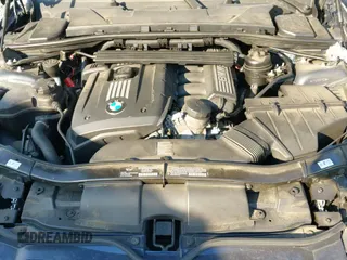 ✅ 2013 BMW 3 Series 328i • VIN: WBADW7C57DE732552 • Lot: 43060098. Listed on IAAI with 72,374 mi. Free auction sales archive from the USA and detailed vehicle history report at DreamBid. Image 18.