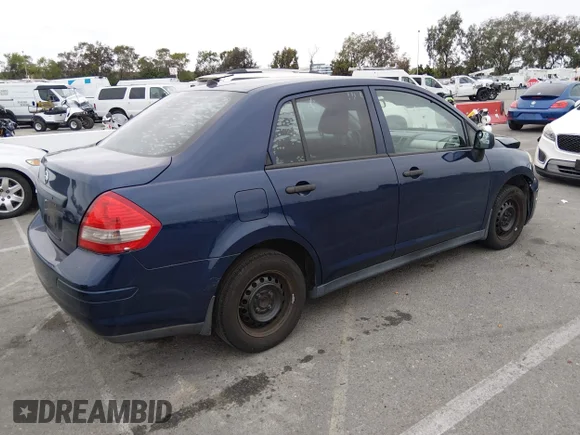 ✅ 2010 Nissan Versa 1.6 • VIN: 3N1CC1AP6AL387490 • Lot: 45111815. Listed on IAAI with 133,088 mi. Free auction sales archive from the USA and detailed vehicle history report at DreamBid. Image 4.