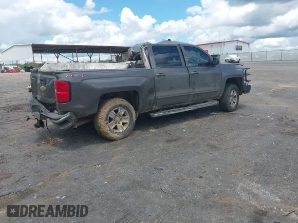 ✅ 2015 Chevrolet Silverado 1500 LT • VIN: 3GCUKREC4FG471043 • Lot: 45248267. Listed on IAAI with Not provided. Free auction sales archive from the USA and detailed vehicle history report at DreamBid. Image 3.