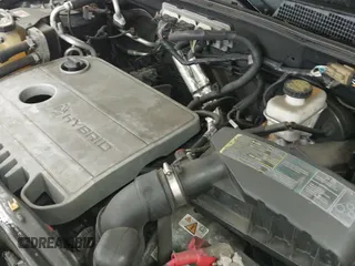 ✅ 2009 Ford Escape Hybrid • VIN: 1FMCU49339KB19700 • Lot: 42253749. Wystawiony na IAAI z przebiegiem 169 299 mil. Bezpłatny archiwum sprzedaży aukcyjnych z USA i szczegółowy raport historii pojazdu na DreamBid. Zdjęcie 19.