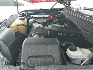 ✅ 2018 Lincoln Navigator Select • VIN: 5LMJJ2HT8JEL19400 • Lot: 42962930. Listed on IAAI with 84,753 mi. Free auction sales archive from the USA and detailed vehicle history report at DreamBid. Image 19.