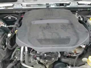 ✅ 2018 Jeep Wrangler Unlimited Sahara • VIN: 1C4BJWEG8JL823760 • Lot: 84423965. Wystawiony na Copart z przebiegiem 122 415 mil. Bezpłatny archiwum sprzedaży aukcyjnych z USA i szczegółowy raport historii pojazdu na DreamBid. Zdjęcie 16.