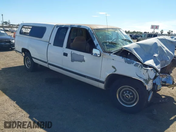 ✅ 1995 Chevrolet Silverado 2500 • VIN: 1GCGC29K2SE209350 • Lot: 44843605. Listed on IAAI with 165,068 mi. Free auction sales archive from the USA and detailed vehicle history report at DreamBid. Image 1.