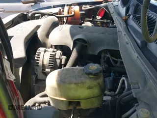 ✅ 2004 GMC Yukon SLT • VIN: 1GKEC13Z34R170338 • Lot: 42363442. Listed on IAAI with 305,041 mi. Free auction sales archive from the USA and detailed vehicle history report at DreamBid. Image 19.