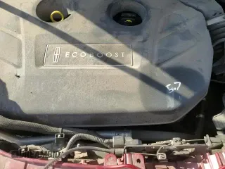 ✅ 2017 Lincoln MKC Reserve • VIN: 5LMTJ3DH2HUL28948 • Lot: 80379555. Listed on Copart with 123,003 mi. Free auction sales archive from the USA and detailed vehicle history report at DreamBid. Image 15.