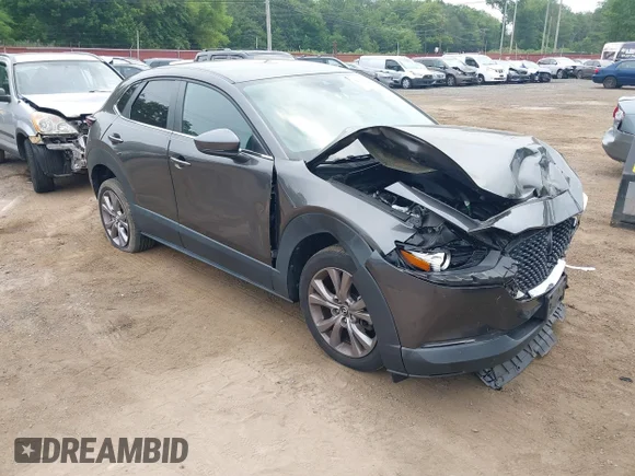✅ 2021 Mazda CX-30 Select • VIN: 3MVDMBBL6MM218843 • Лот: 42920827. Опубліковано раніше на IAAI з пробігом 27 285 миль. Безкоштовний доступ до архіву аукціонних продажів зі США та докладний звіт про історію автомобіля на DreamBid. Зображення 1.
