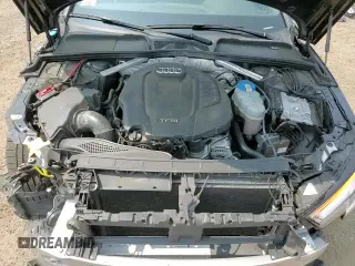 ✅ 2017 Audi A4 • VIN: WAUENBF4XHN013282 • Лот: 58986835. Опубликован ранее на Copart с пробегом 67 232 миль. Бесплатный доступ к архиву аукционных продаж из США и подробный отчёт об истории автомобиля на DreamBid. Изображение 14.