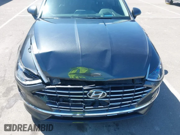 ✅ 2021 Hyundai Sonata Limited • VIN: KMHL54JJXMA023780 • Lot: 44984770. Wystawiony na IAAI z przebiegiem 77 393 mil. Bezpłatny archiwum sprzedaży aukcyjnych z USA i szczegółowy raport historii pojazdu na DreamBid. Zdjęcie 6.