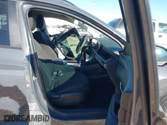 ✅ 2025 Hyundai Tucson SEL • VIN: 5NMJB3DE3SH484383 • Lot: 43934692. Wystawiony na IAAI z przebiegiem 16 487 mil. Bezpłatny archiwum sprzedaży aukcyjnych z USA i szczegółowy raport historii pojazdu na DreamBid. Zdjęcie 5.