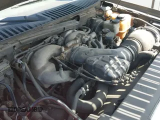 ✅ 2003 Lincoln Navigator Ultimate • VIN: 5LMFU27R43LJ27229 • Lot: 42610352. Wystawiony na IAAI z przebiegiem 178 897 mil. Bezpłatny archiwum sprzedaży aukcyjnych z USA i szczegółowy raport historii pojazdu na DreamBid. Zdjęcie 13.