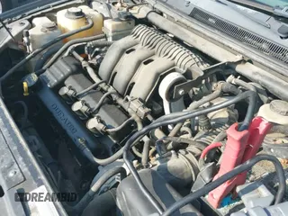 ✅ 2006 Mercury Montego • VIN: 1MEHM40156G613446 • Lot: 42986992. Wystawiony na IAAI z przebiegiem 242 888 mil. Bezpłatny archiwum sprzedaży aukcyjnych z USA i szczegółowy raport historii pojazdu na DreamBid. Zdjęcie 18.