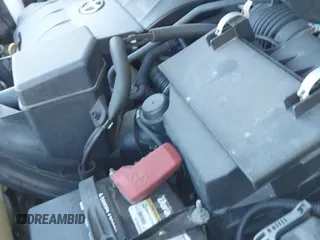 ✅ 2011 Toyota Sienna XLE • VIN: 5TDYK3DC5BS038682 • Lot: 43604542. Listed on IAAI with 58,938 mi. Free auction sales archive from the USA and detailed vehicle history report at DreamBid. Image 19.