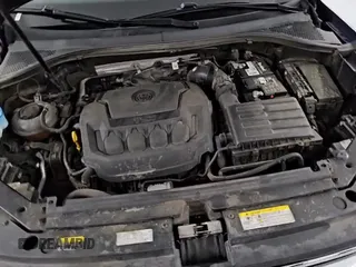 ✅ 2022 Volkswagen Tiguan SE • VIN: 3VV3B7AXXNM065875 • Lot: 93150315. Wystawiony na Copart z przebiegiem 128 837 mil. Bezpłatny archiwum sprzedaży aukcyjnych z USA i szczegółowy raport historii pojazdu na DreamBid. Zdjęcie 15.