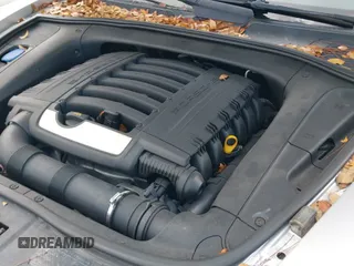 ✅ 2010 Porsche Cayenne • VIN: WP1AA2APXALA04791 • Lot: 42209029. Wystawiony na IAAI z przebiegiem 148 202 mil. Bezpłatny archiwum sprzedaży aukcyjnych z USA i szczegółowy raport historii pojazdu na DreamBid. Zdjęcie 18.