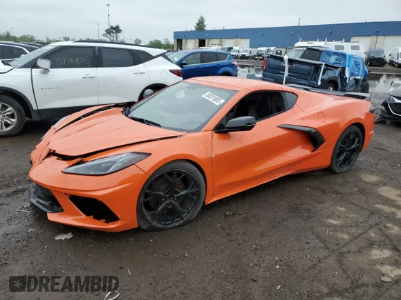 ✅ 2021 Chevrolet Corvette 1LT • VIN: 1G1YA2D45M5114215 • Lot: 58031885. Wystawiony na Copart z przebiegiem 40 332 mil. Bezpłatny archiwum sprzedaży aukcyjnych z USA i szczegółowy raport historii pojazdu na DreamBid. Zdjęcie 1.